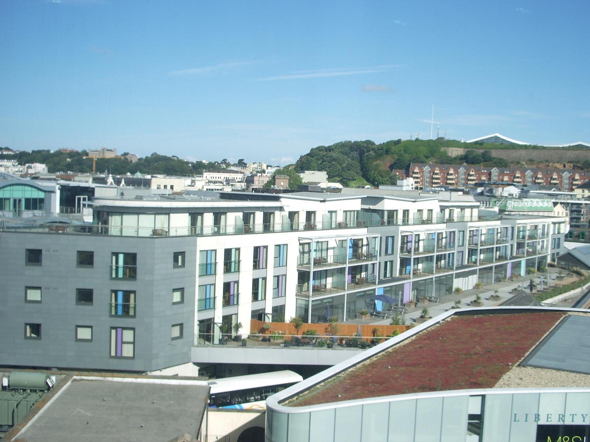 Liberty Wharf Apartments Saint Helier Exterior photo